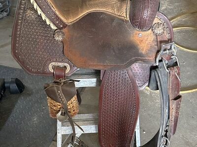 Lisa Lockhart Barrel Saddle