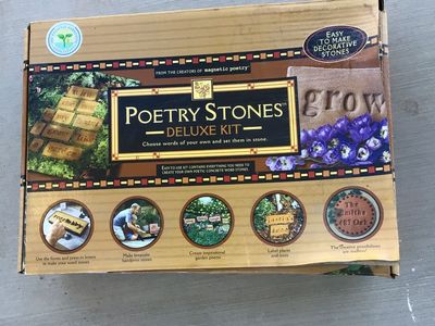 Delux Poetry Stones Kit