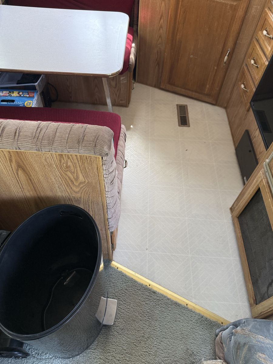 Main image 5