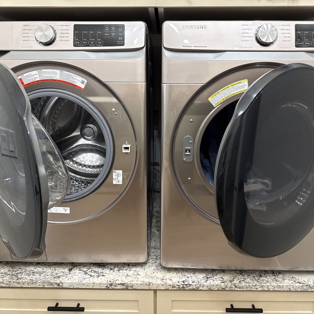 Samsung Front-Load Washer & Electric STEAM Dryer Set – Premium Champagne Finish
