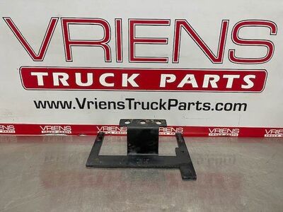 Peterbilt 389 Bracket