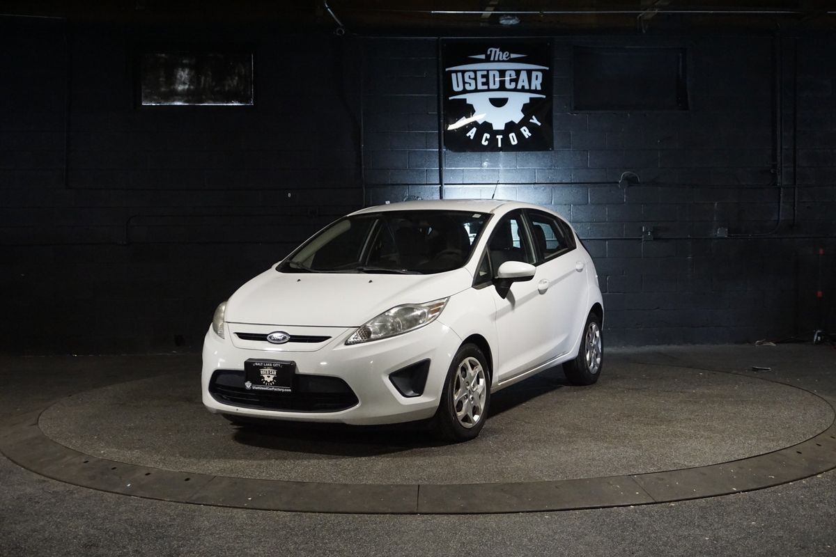 2013 FORD FIESTA S