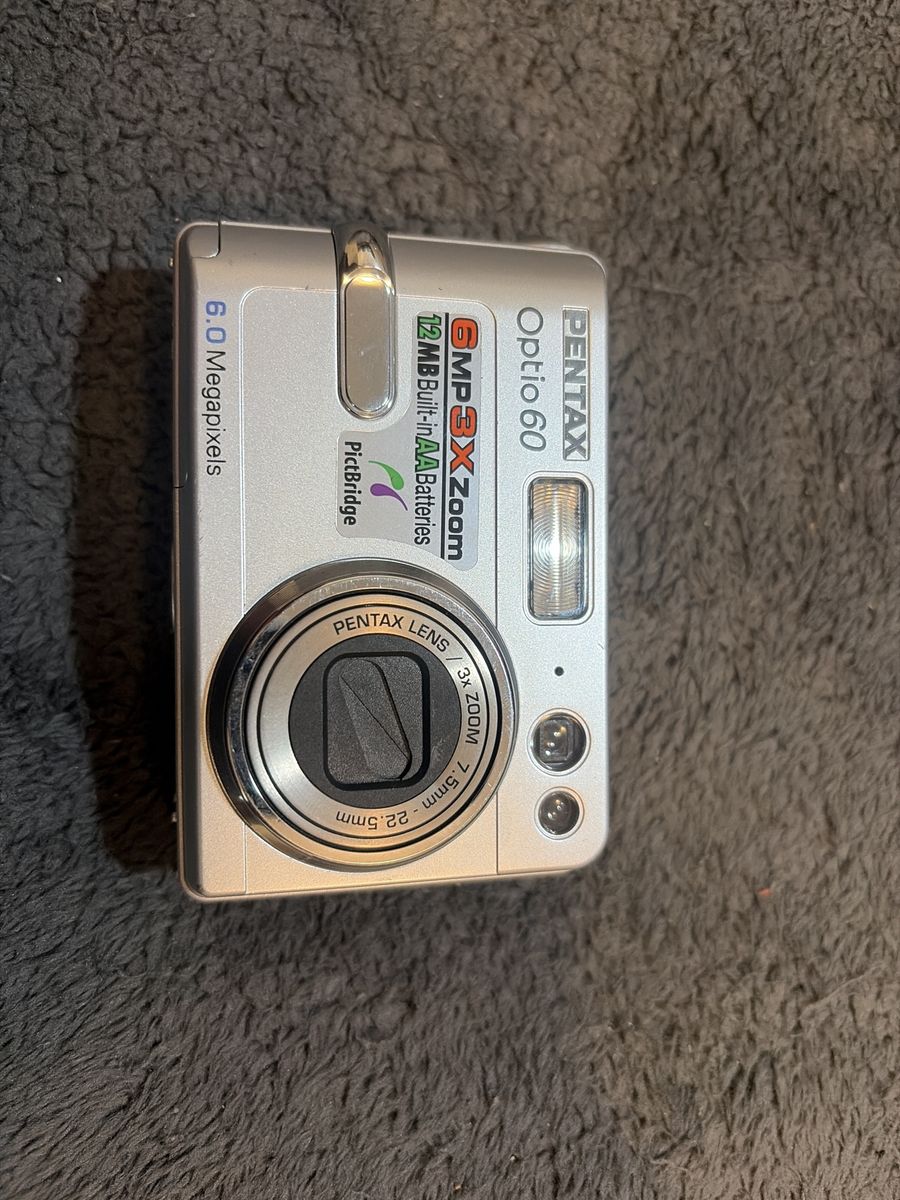 Pentax Optio 60 Digital Camera 6.0MP 3x Optical Zoom AA Battery Powered