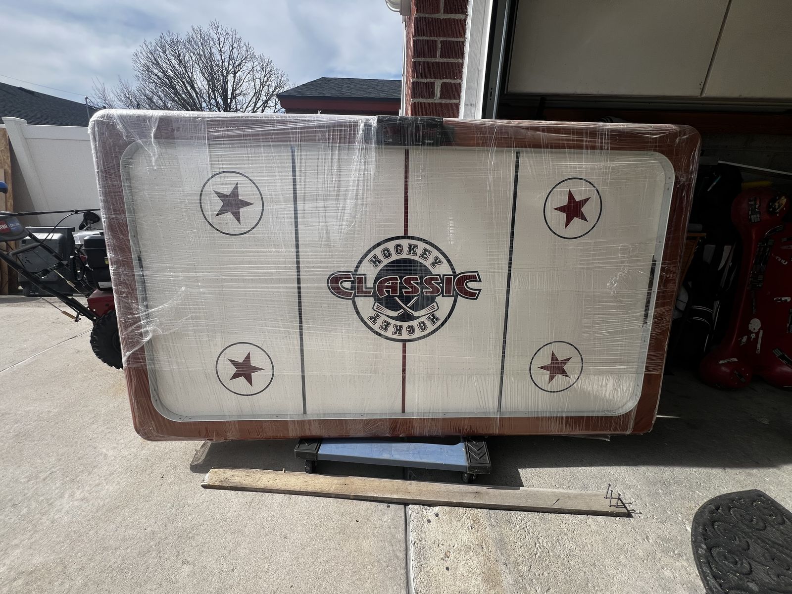 Air Hockey Table Like New