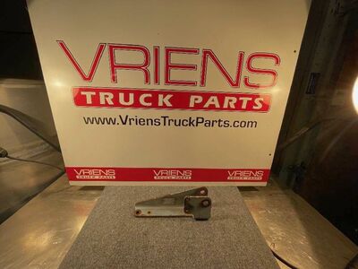 Peterbilt Bracket