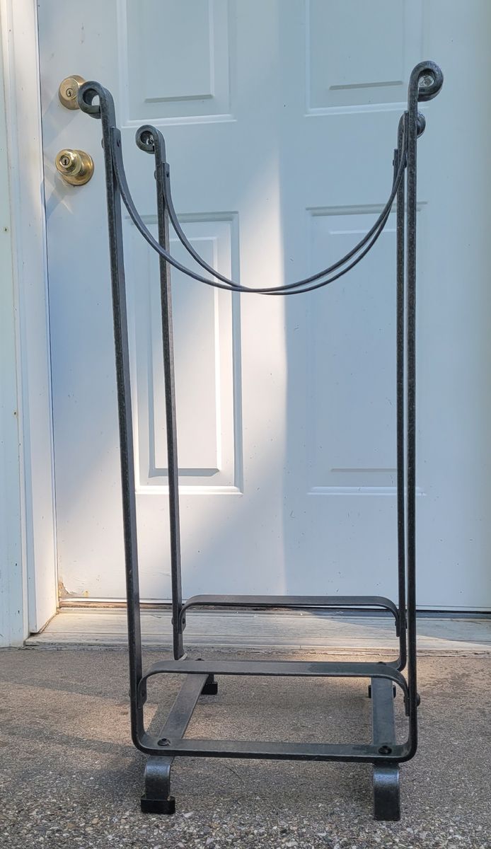 Enclume Wrought Iron Newspaper & Log Rack – L.L.Bean – Like New