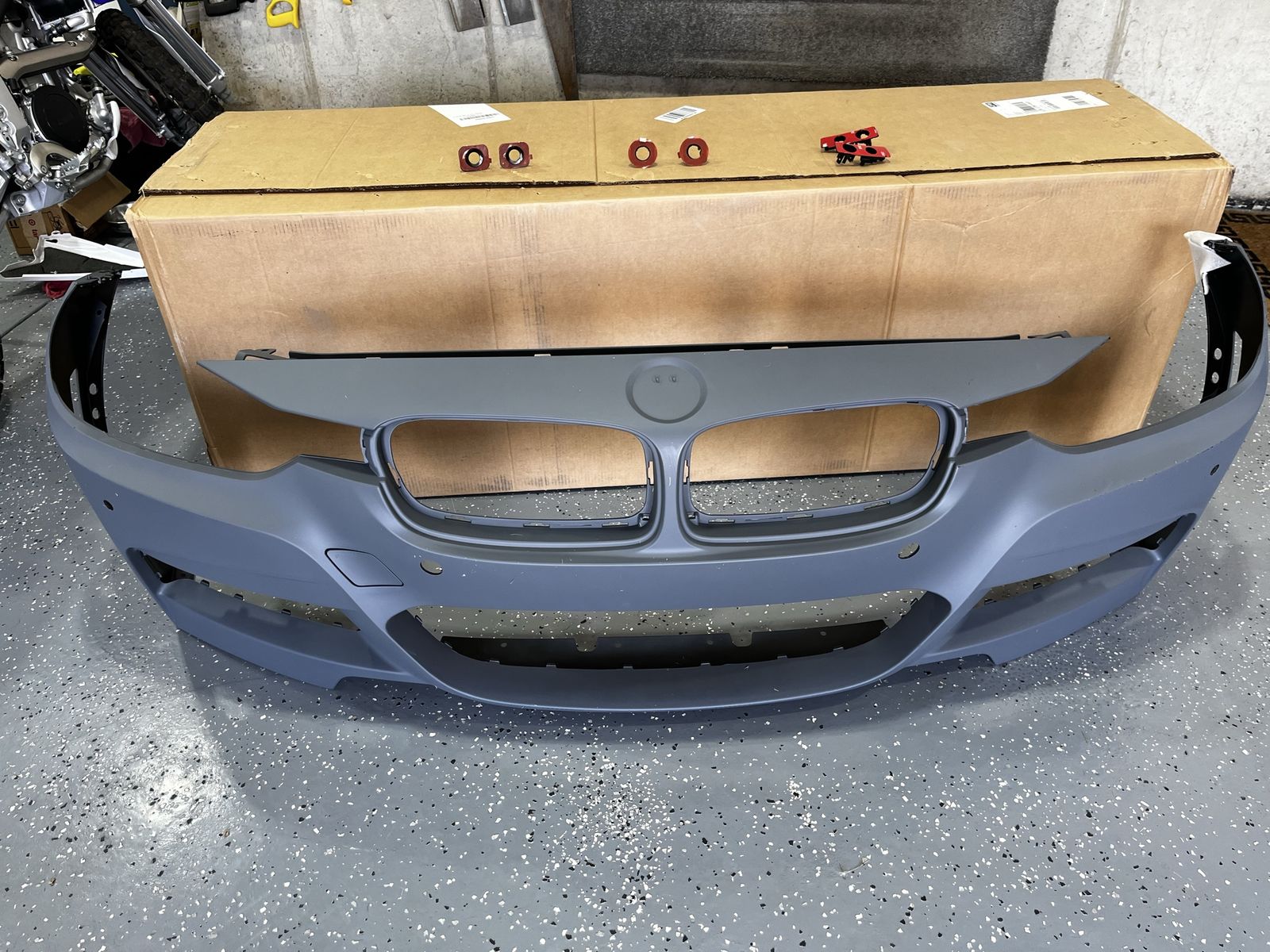 Main image 5