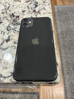 Apple iPhone 11 - Black - Smartphone