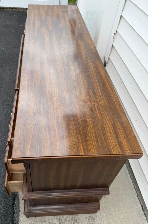 Main image 5