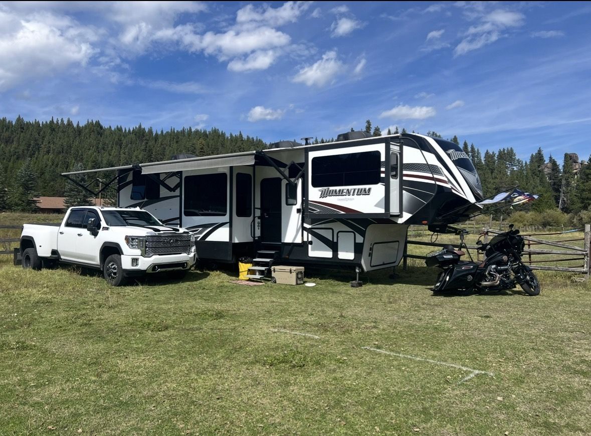 2018 Grand Design Momentum 376TH