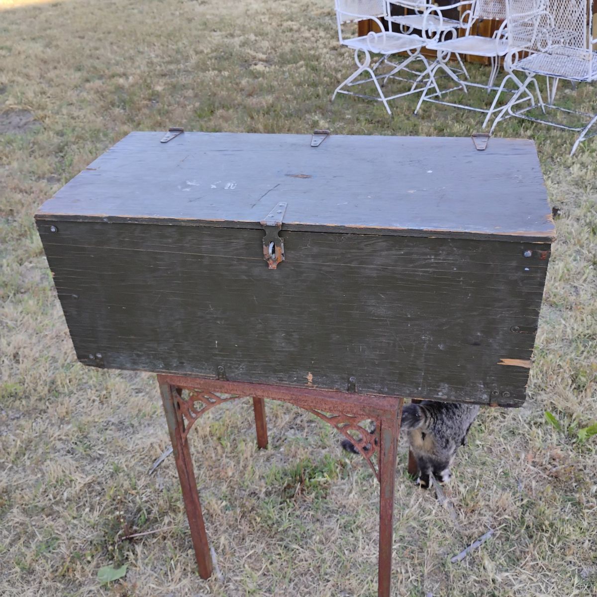 Main image 2