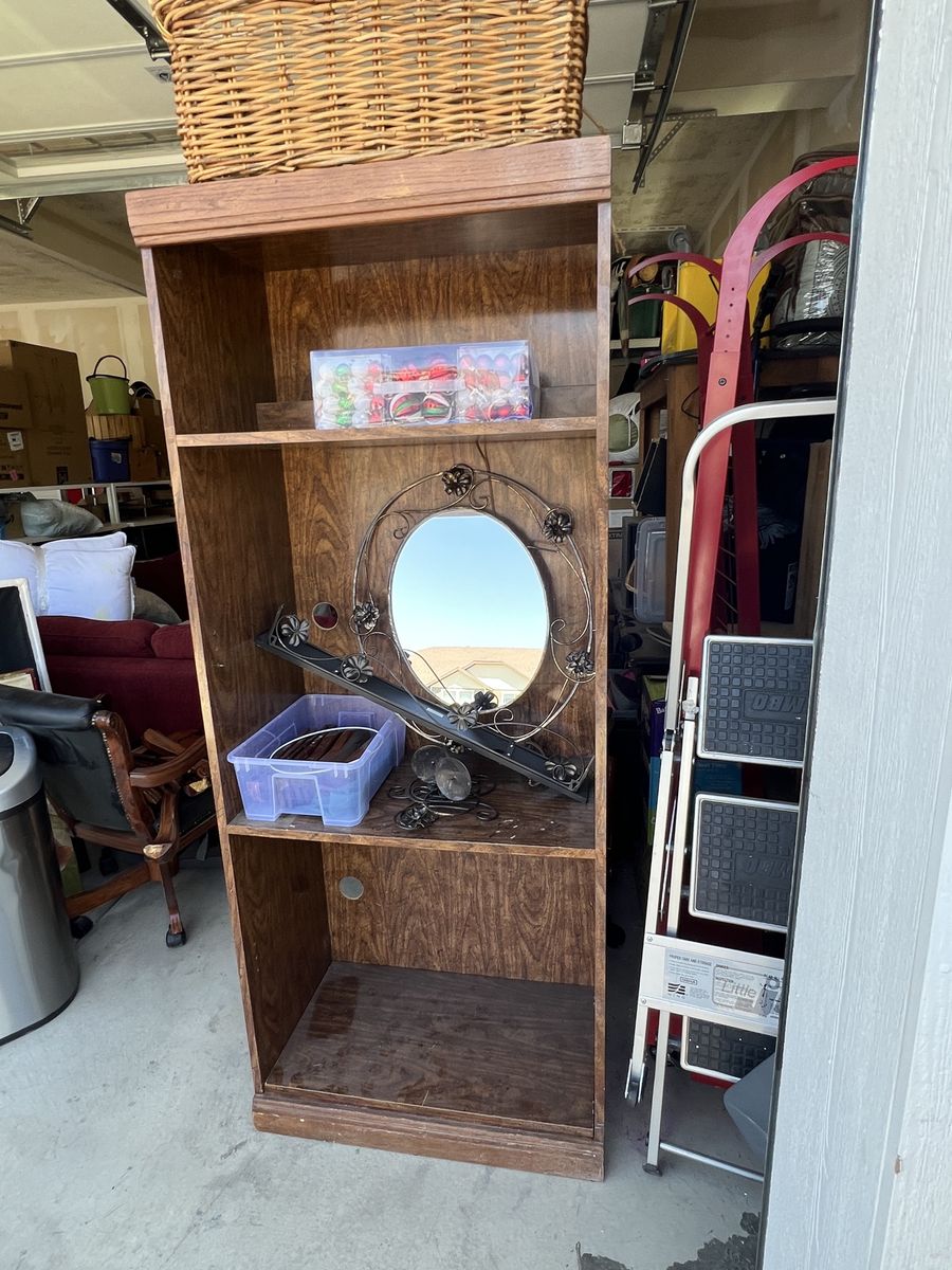 wood bookshelf