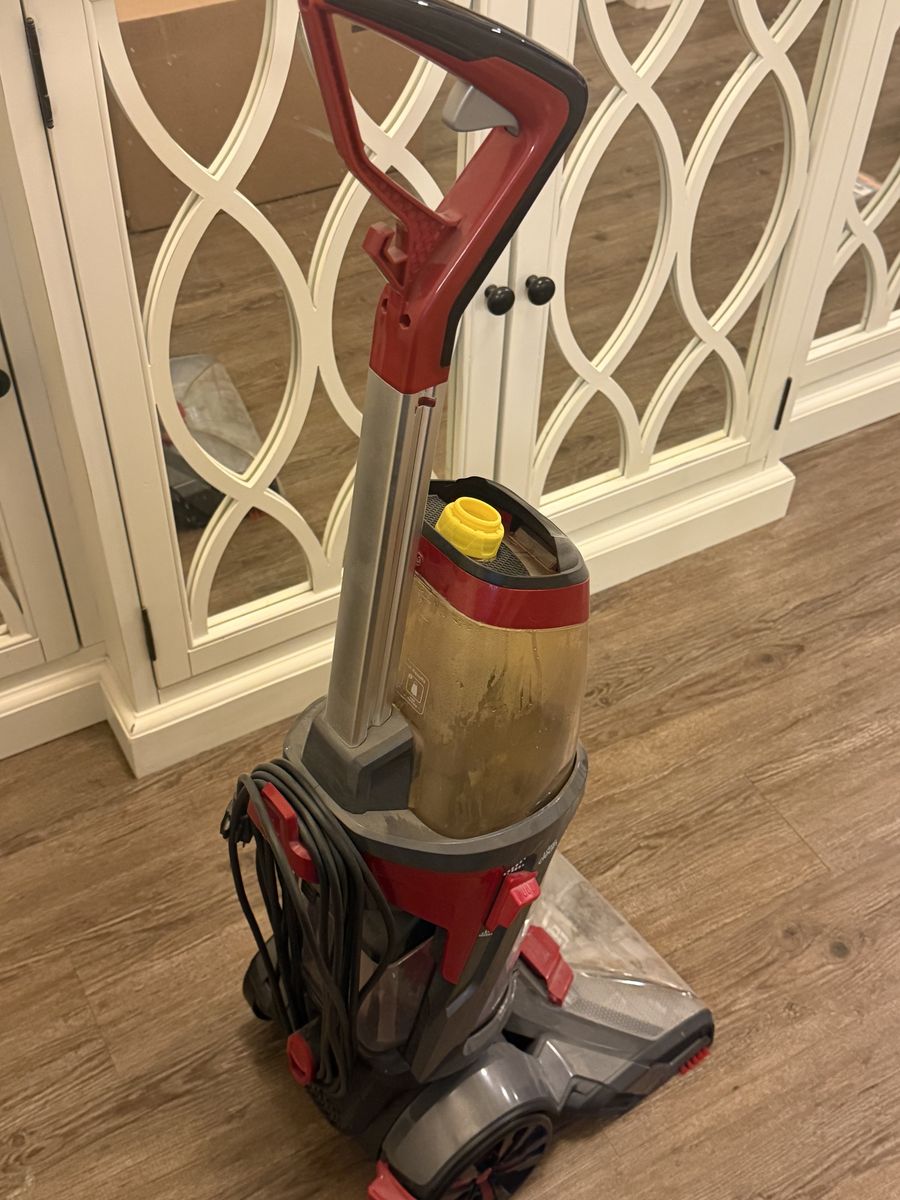 Bissel Pet Revolution Carpet Cleaner