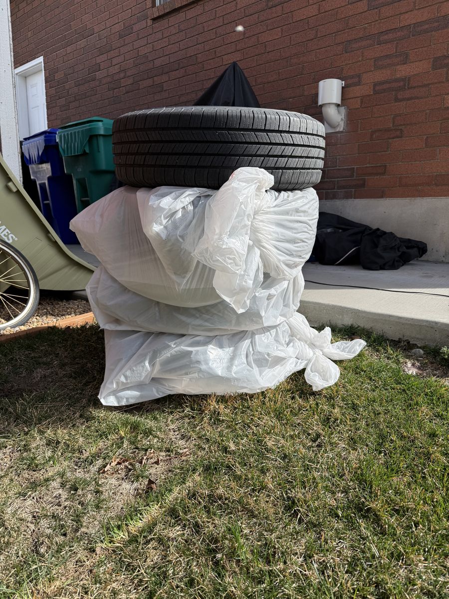 15x5.5 Steelies w/ Tires