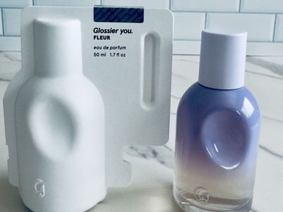 Glossier You Fleur Eau de Parfum