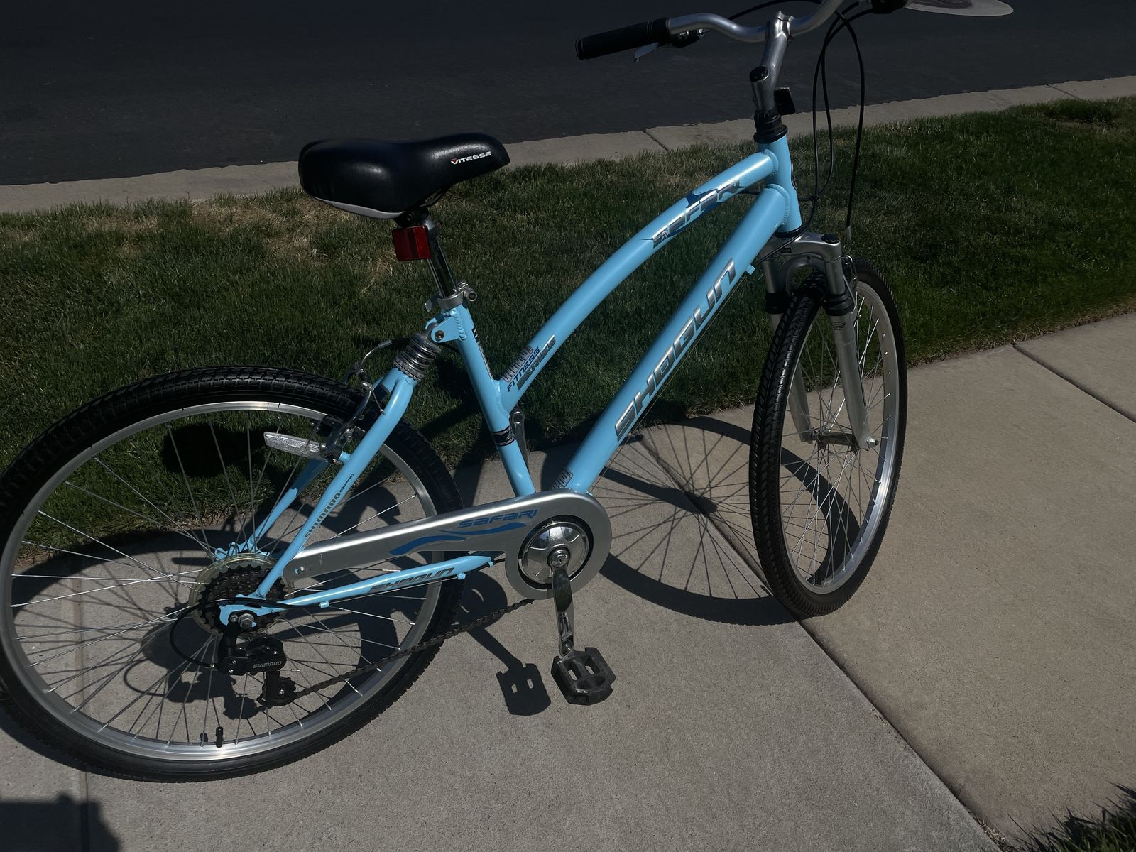 Brand New / Unused 17" Shogun Girls Bicycle – Perfect Condition!