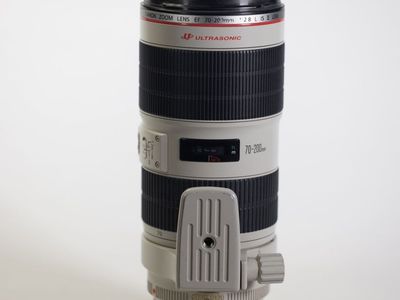 Canon EF 70-200mm f2.8 usm ii like new