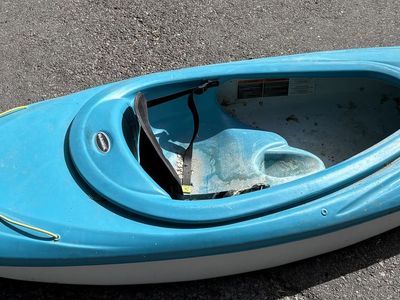 Pelican Vortex80x Kayak