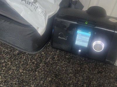 Resmed Airsense Elite Like New