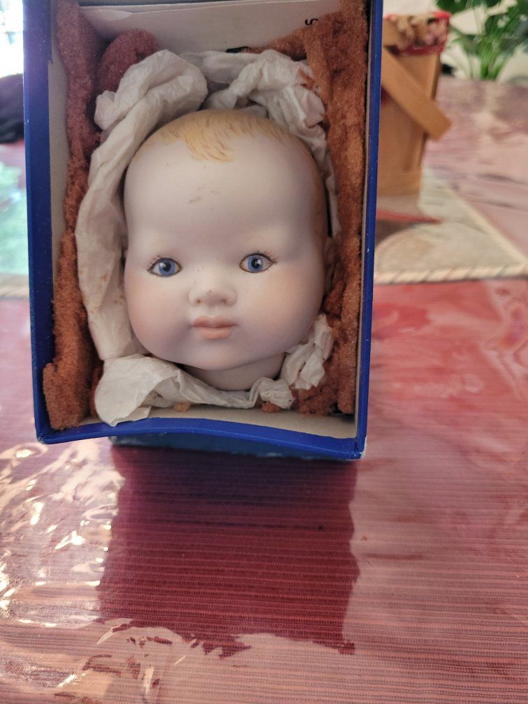 German Porcelain   DollHead