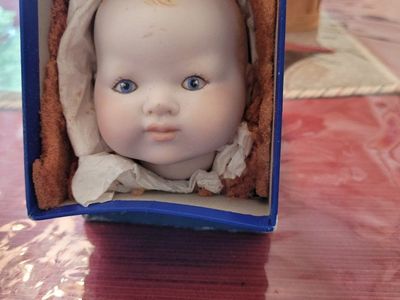 German Porcelain DollHead