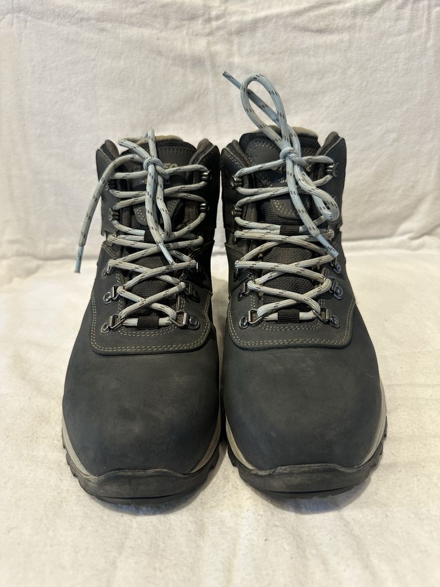 Hi-Tec women’s size 9 EU 40 gray Leather and textile waterproof hiking boots