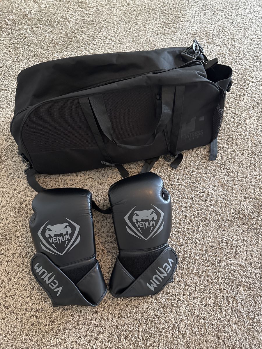 Venum Black MMA Training Gloves and Fortress Gear Duffel Bag Set - Excellent Condition