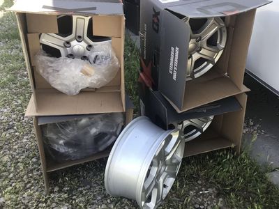 Like new rims for jeep lovers