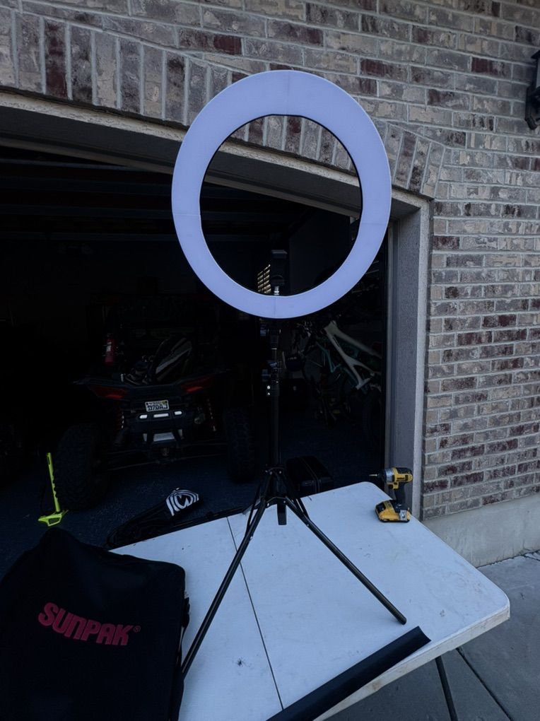 Sunpak Light Ring, Tripod And Carrying Case
