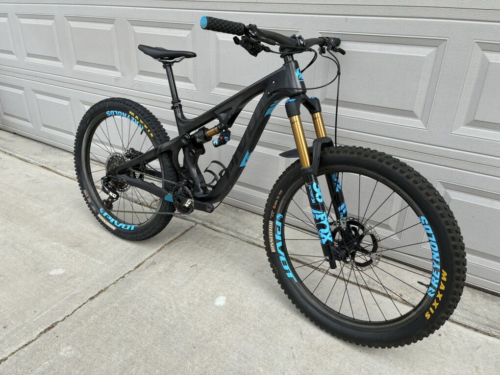 Pivot Mach 5.5 Team XO1 Small