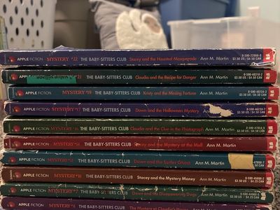 11 mystery babysitter club books from the 1990’s
