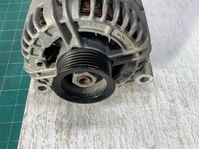 OEM Bosch 125A Alternator GM 20 911 204 (Bosch 0 124 425 101) 14V 65-120A