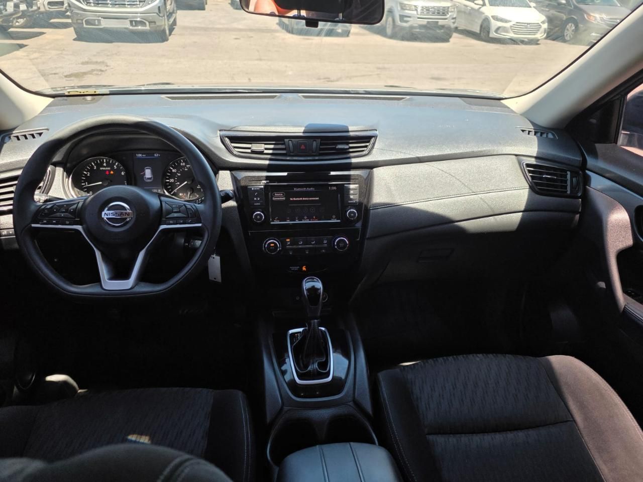 Main image 9