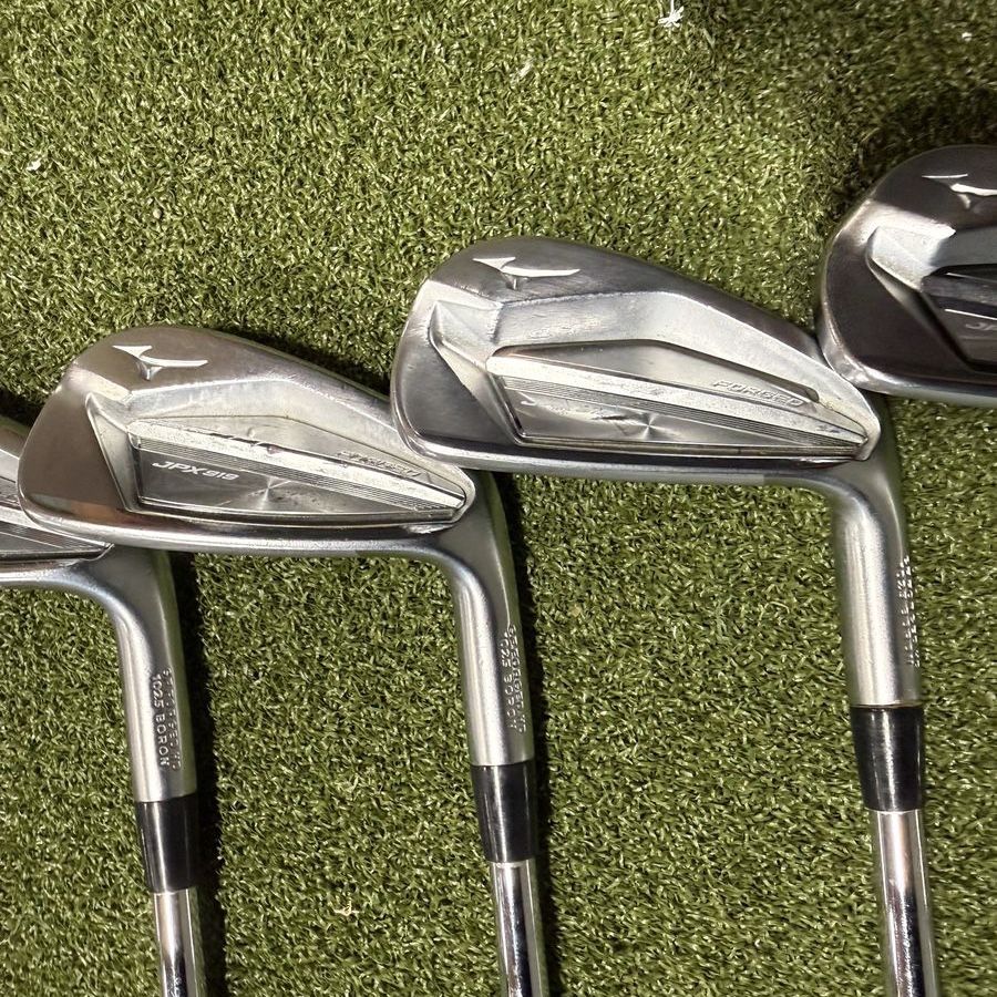 Mizuno JPX 919 Forged Iron Set - 4-PW, Dynamic Gold S300 Shafts, Golf Clubs