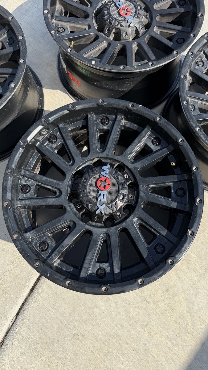Set of 4 Worx Black Off-Road Truck Wheels / Rims with Center Caps 18x9 8 lug