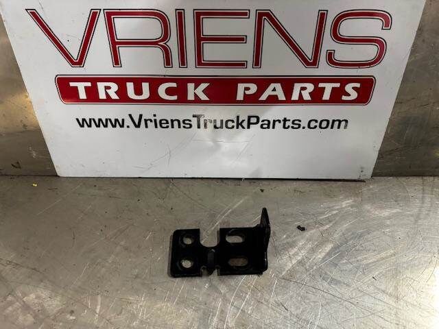 Kenworth T600 Bracket