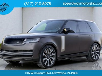 2025 Land Rover Range Rover P615 SV