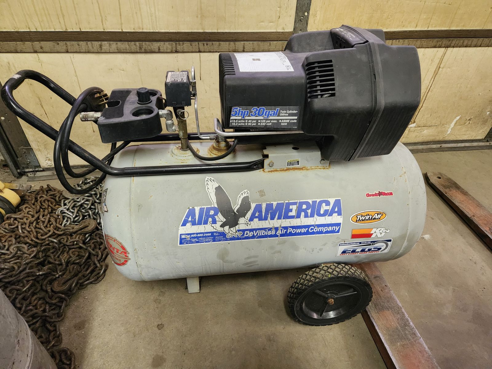 Air Compressor DeVilbiss