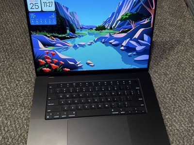 MacBook Pro 16"