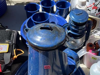 Camping dish and lantern set