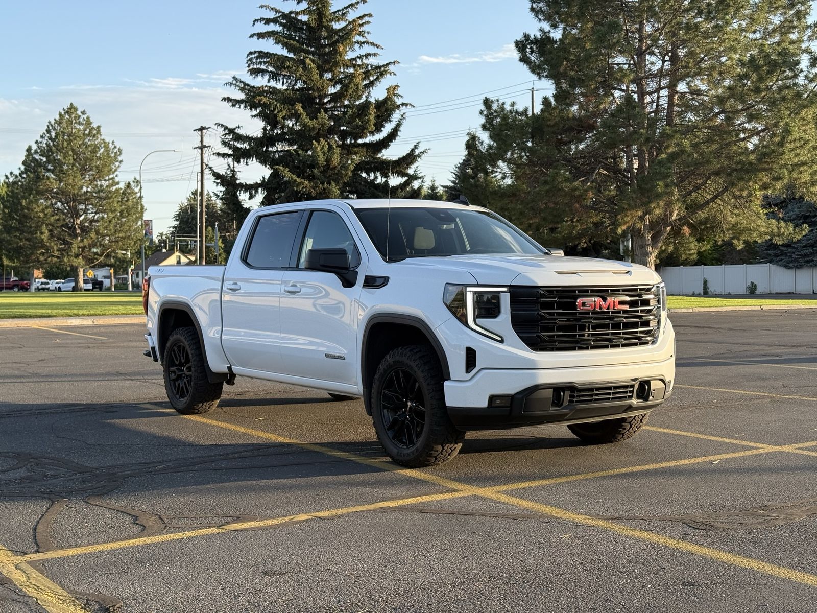 2023 GMC 1500 Elevation