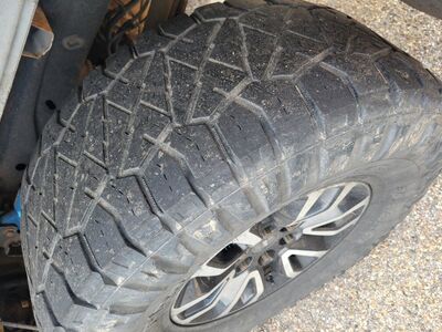 4-35x12.50r17 Nittos load range e