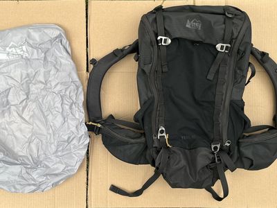 Backpack REI Co-op Trail 40 Pack - Men's Size: L, Black. As New