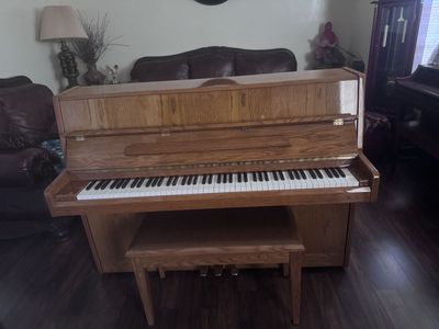 SAMICK Upright Piano with free delivery and free home tuning