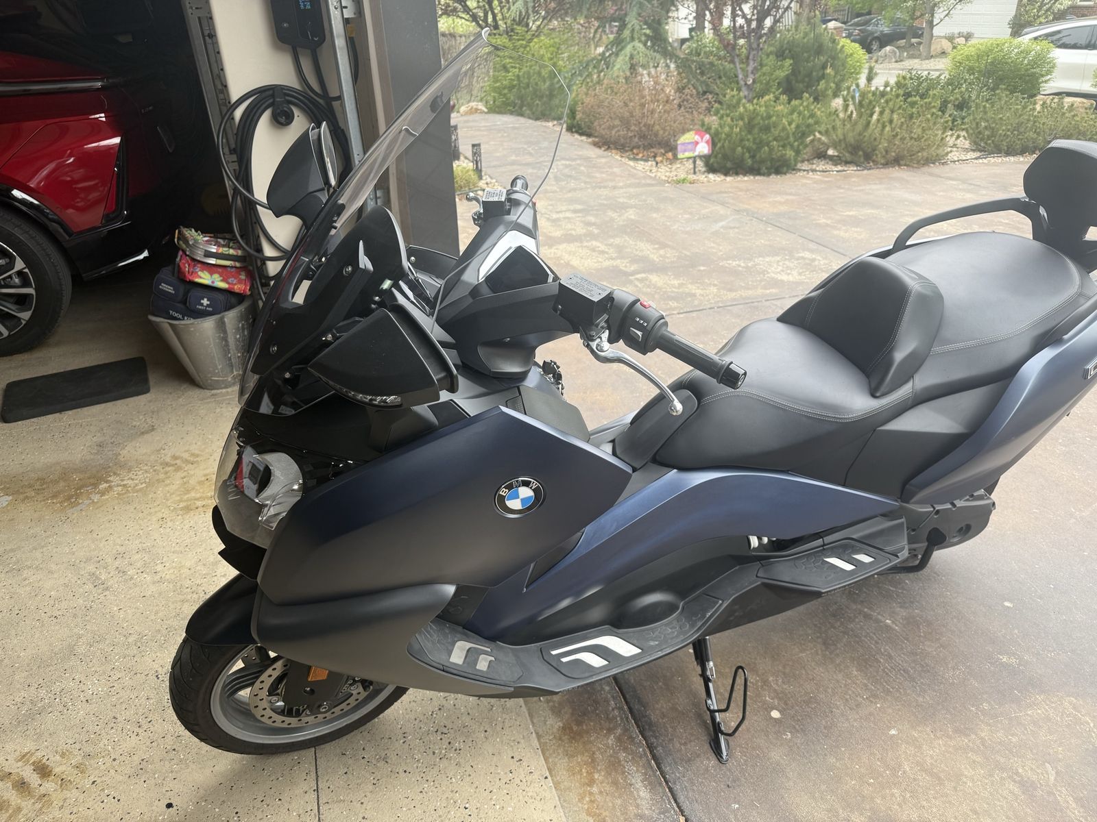 BMW C650 GT Scooter - Maxi-Scooter, 647cc, 60hp, Automatic, Backrest