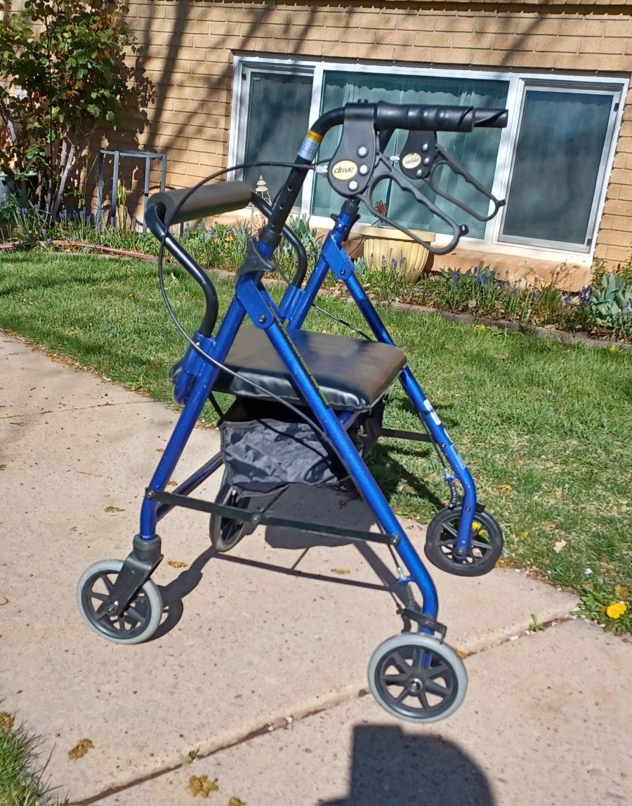 Junior Rollator
