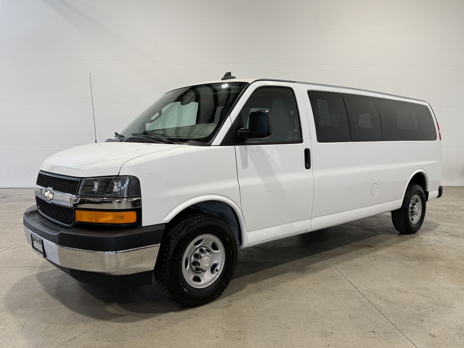 2017 Chevrolet Express 3500 LT