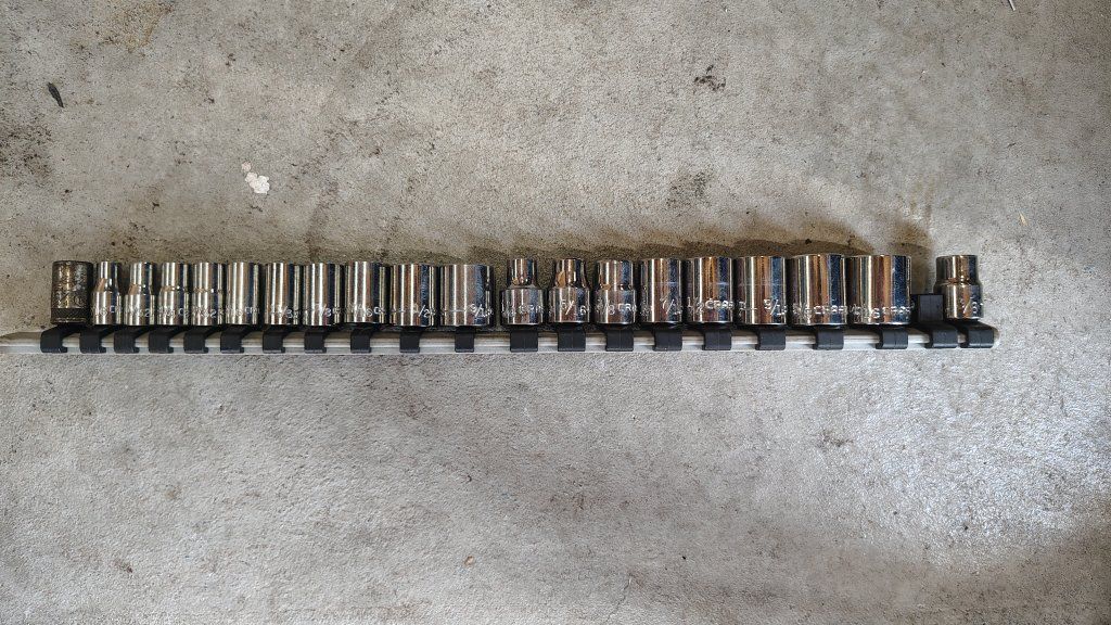 Craftsman 12pt 3/8" Drive SAE Socket Set 20pcs