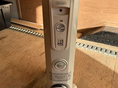 Delonghi Oil Filled Radiant Space Heater