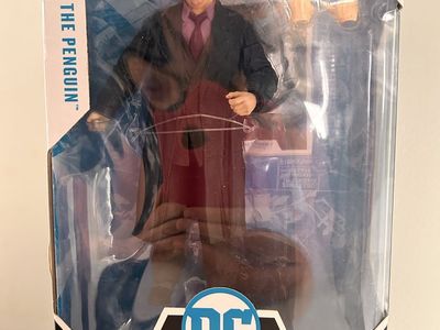 DC Multiverse The Penguin Action Figure - The Batman Movie Edition Ages 12+